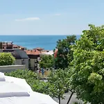 Sea Vista Hotel