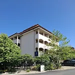 Sea Vista Hotel