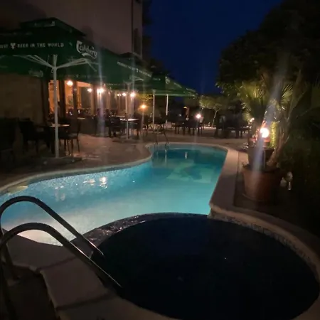 Sea Vista Hotel 3*