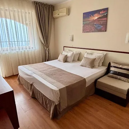 Sea Vista Отель 3*