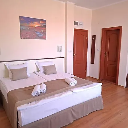 فندق Sea Vista 3*