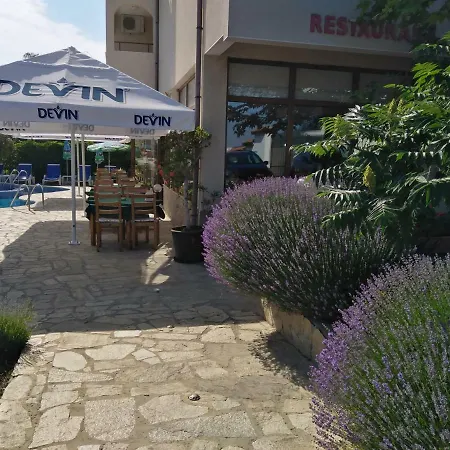 Sea Vista Szálloda 3*
